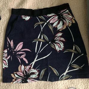 Blue flower mini skirt - Warehouse size UK10